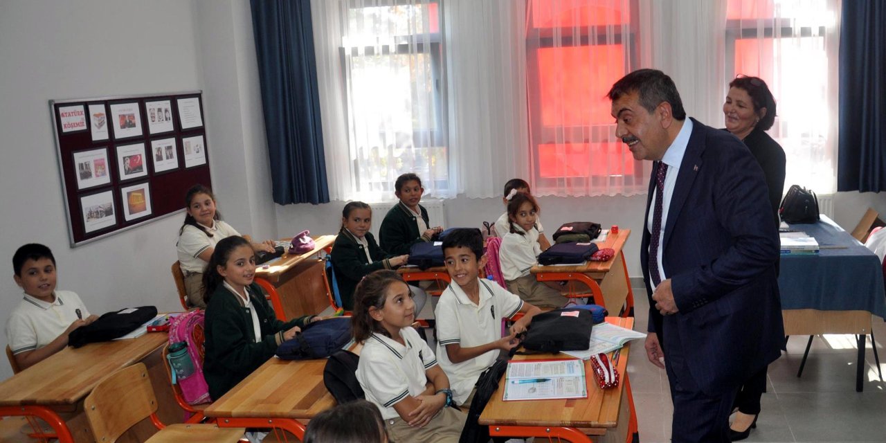 Bakan Tekin: 1583 Okul, Deprem Sebebi İle Yıkılıp Yeniden Yapılmış Durumda (2)