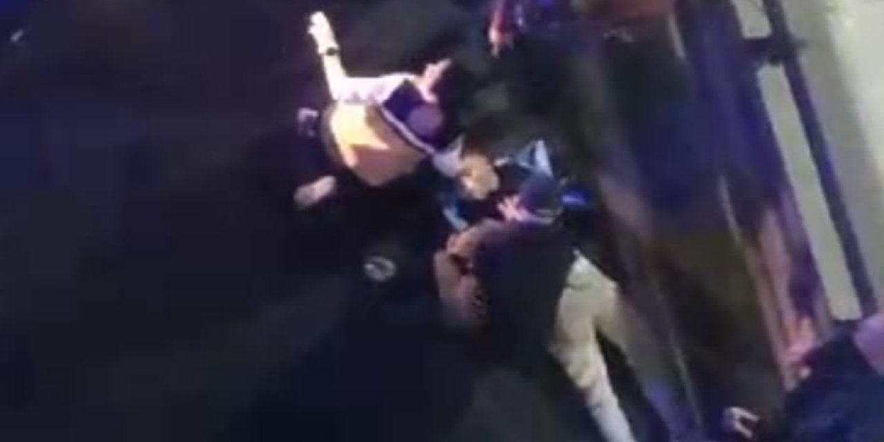 Merter D-100'de, Makas Atan Cip Bariyerlere Çarpıp Alev Aldı: 1 Ölü, 3 Ağır Yaralı