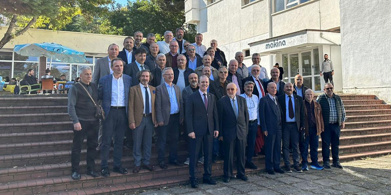 KTÜ Makina Bölümü 1986 mezunları 41 yıl sonra kampüste buluştu