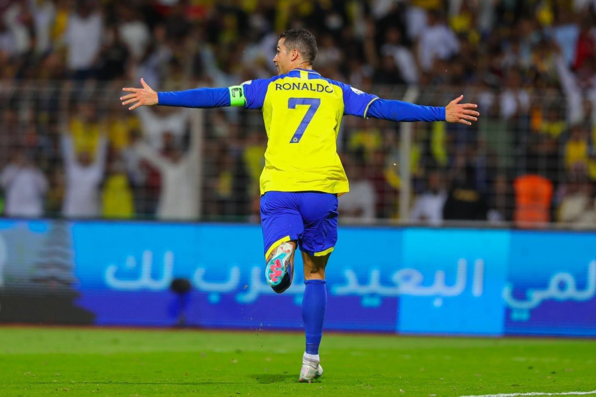 Cristiano Ronaldo, Suudi Arabistan'da ayın futbolcusu seçildi