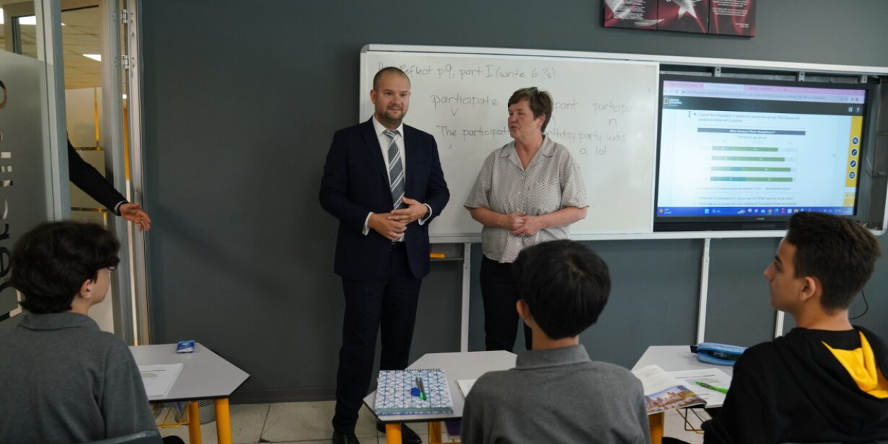 Alexandru Giboi Geleceğin Gazetecileri İle Buluştu