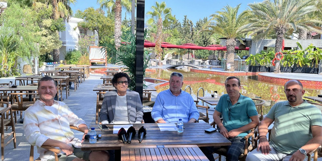 Bodrum'da Otellere Su Tasarrufu İçin 'Havuzu Boşaltmayıp Tekrar Kullanın' Çağrısı