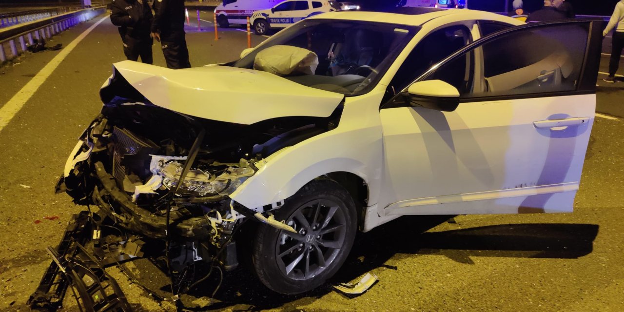 Sultangazi'de 3 Araç Çarpıştı: 2'si Ağır 9 Yaralı