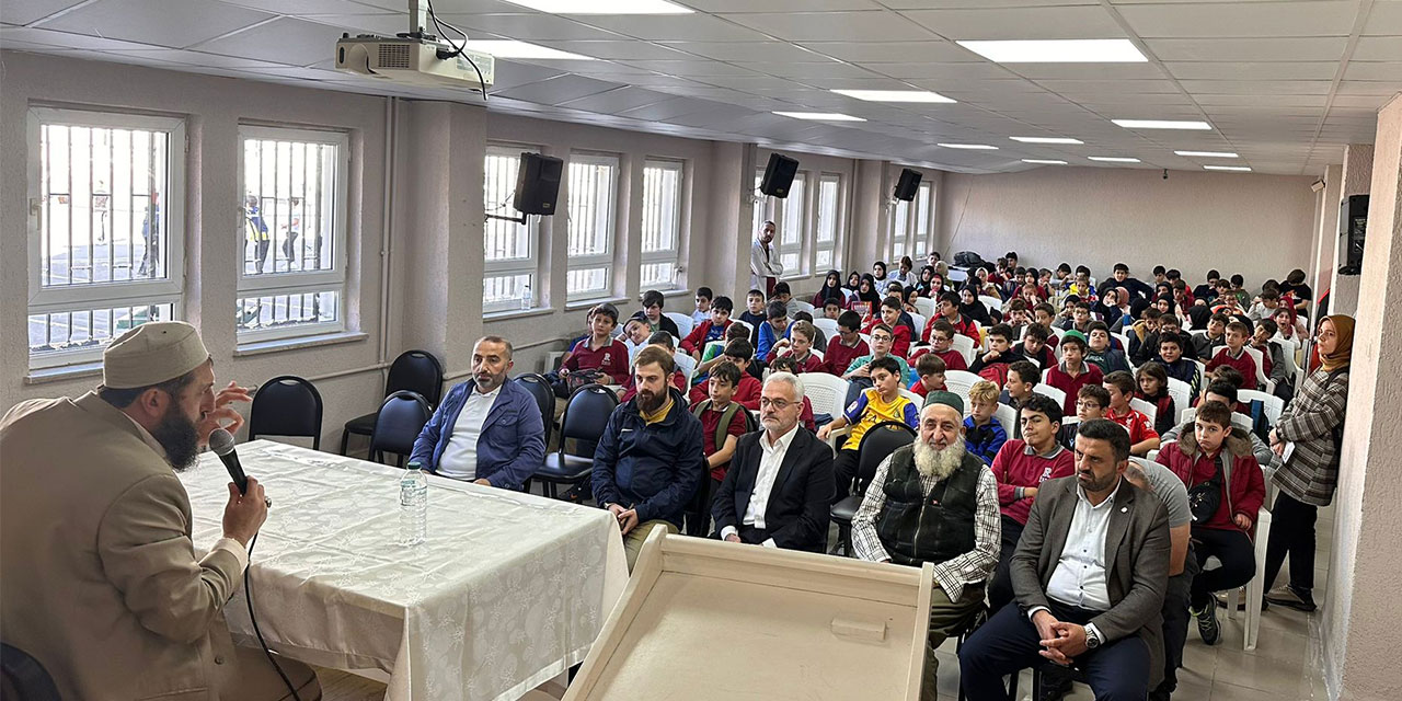 Rize'de Tarihte ve Günümüzde Kudüs konferansı düzenlendi