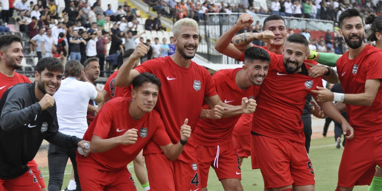 Nazilli Belediyespor Evinde Yenilmiyor