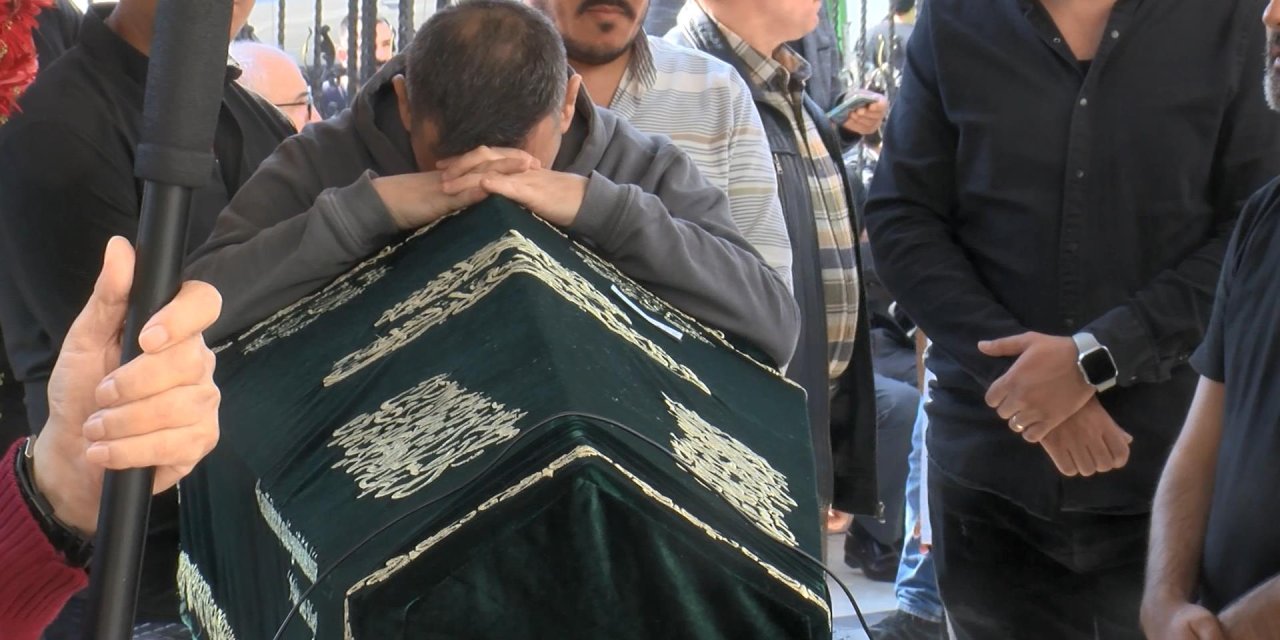 Fatih Karagümrük Spor Kulübü Müdürü Yıldız Son Yolculuğuna Uğurlandı