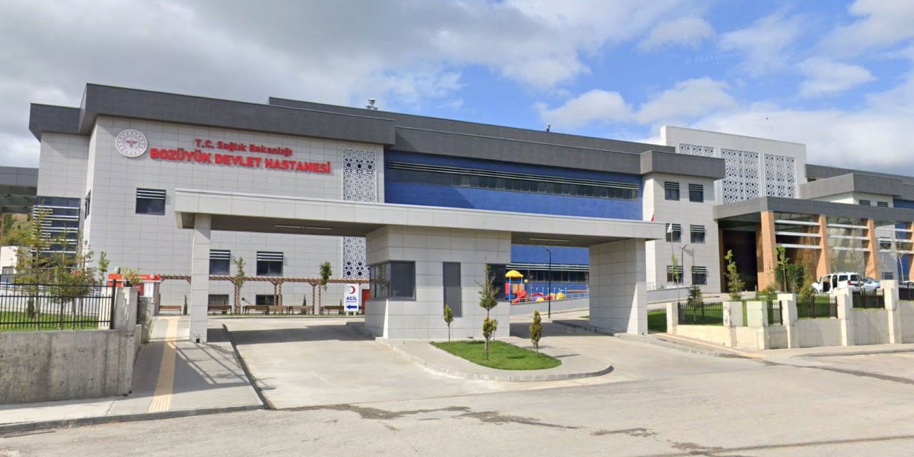 Doktorun, Temizlik Ve Firma Personeline Ameliyat Yaptırdığı İddiasına Soruşturma