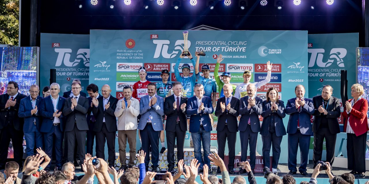 58. Cumhurbaşkanlığı Türkiye Bisiklet Turu'nda Ödüller Sahiplerine Verildi