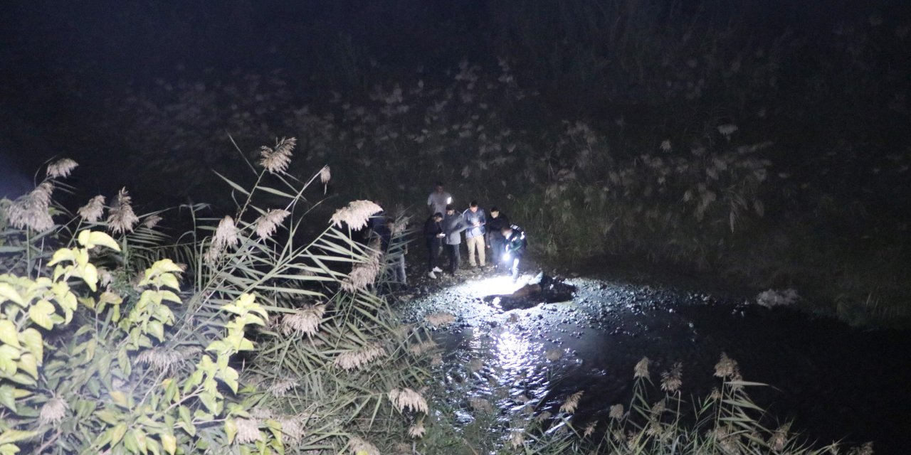 Kayıp Olarak Aranırken, Derede Elleri, Ayakları Ve Ağzı Bağlı Cesedi Bulundu