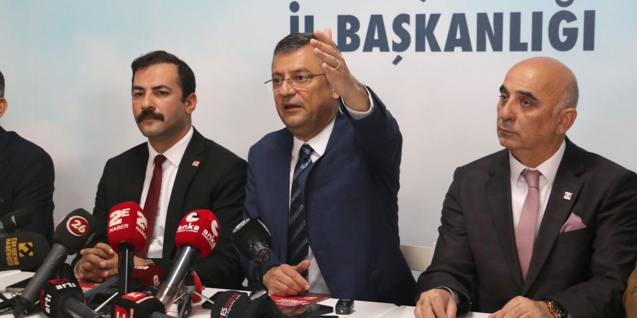 Chp'li Özel: Kapı Önüne Koymaları Değil; Babaevinin Kapılarını Açmayı Vadediyorum
