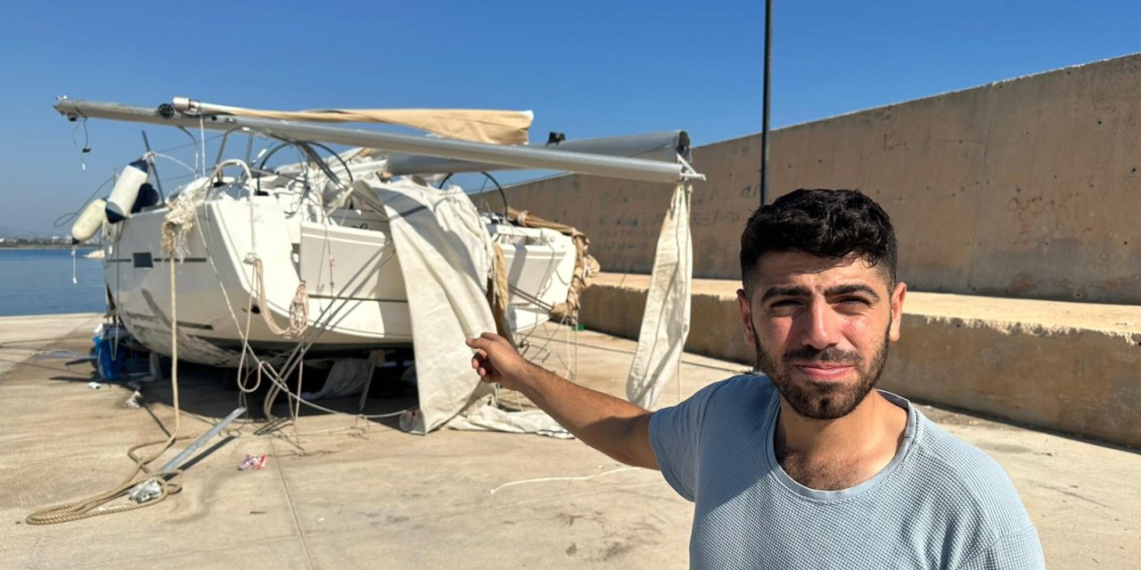 Yelkenli Tekne Kayalara Çarpıp Battı, Kaptan Ve Yanındaki Kişi Kurtuldu