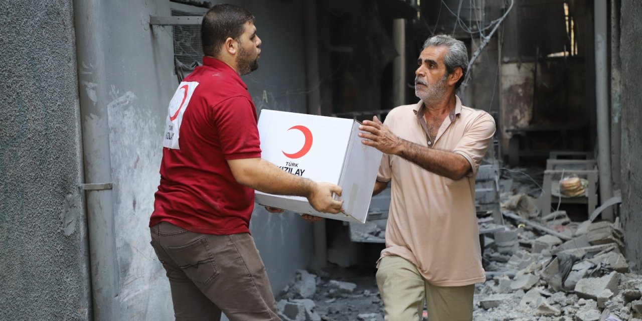 Türk Kızılay’dan Gazze'deki Sivillere Yardım