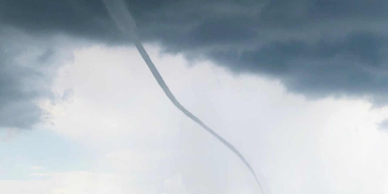 Adana'da Denizde Hortum Oluştu