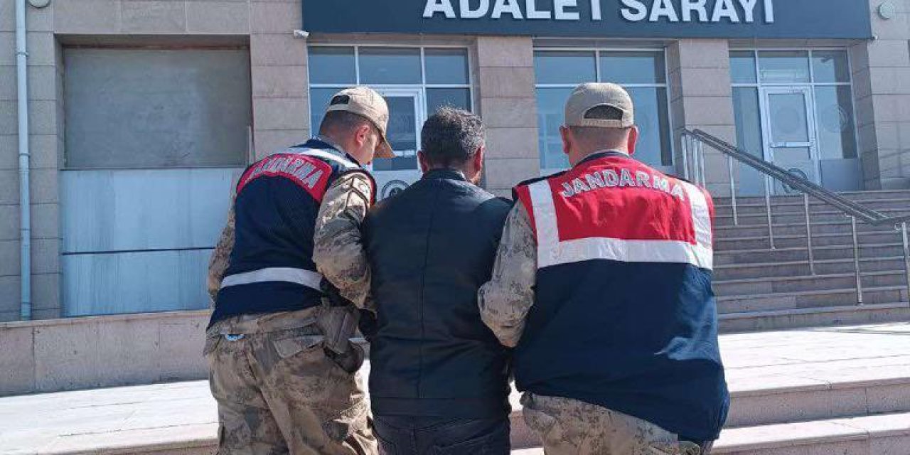 Van'da 'Şok Ev' Baskını; 42 Kaçak Göçmen İle 1 Organizatör Yakalandı