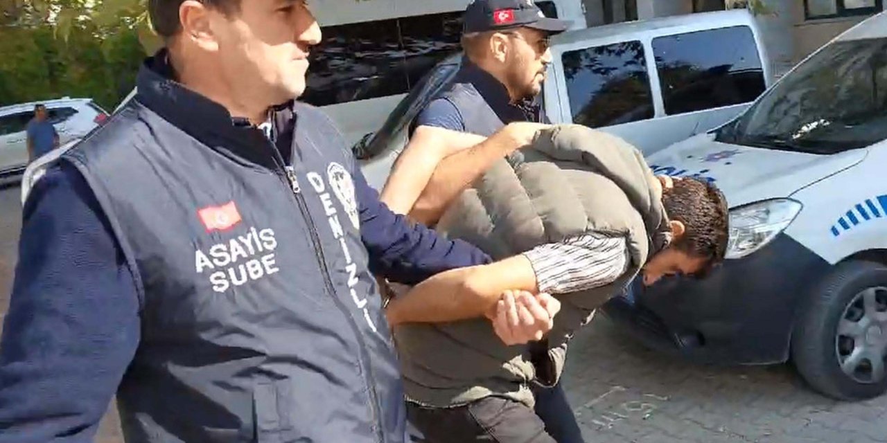 1 Haftada 4 İş Yerinde Hırsızlık Yaptı; Peşine Düşen Polis Diğer Şüphelileri De Yakaladı