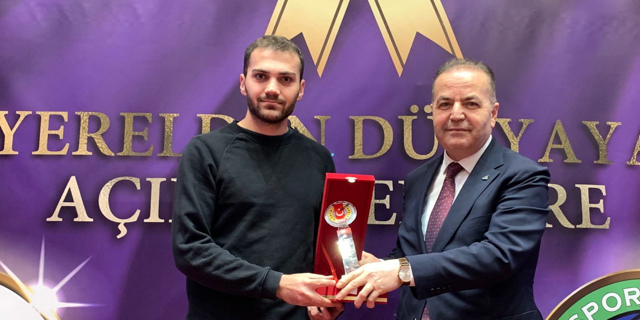 Medya Basın Federasyonu'ndan Dha'ya Ödül