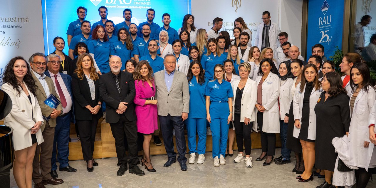 Bahçeşehir Üniversitesi Ağız Ve Diş Sağlığı Hastanesi Açıldı