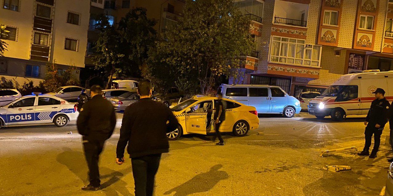 Taksiye Binip, Çatışmaya Gittiler; 2 Yaralı