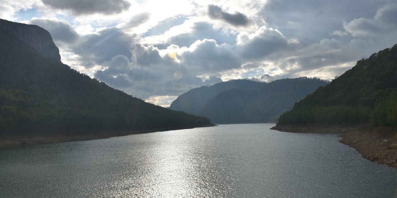 Prof. Dr. Yaşar'dan İzmir İçin Kuraklık Uyarısı: Tehlikenin Başlangıcı
