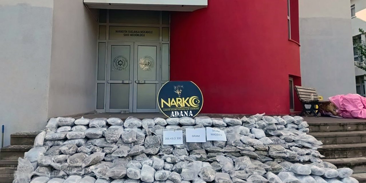 'Aşil' Kamyonette 166 Kilo Skunk Buldu; 2 Tutuklama