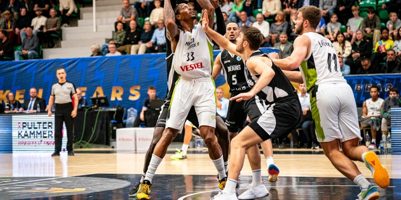 Manisa Potada Avrupa'da İyi Başladı