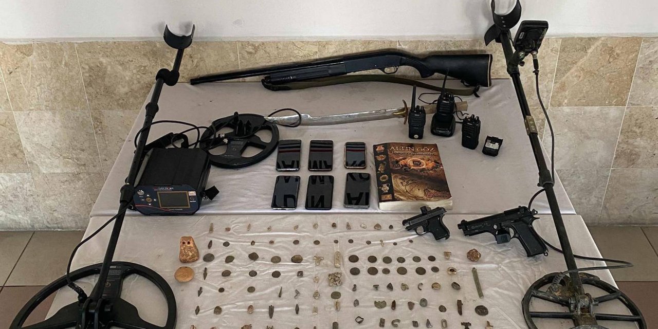 Aydın Merkezli 2 İlde Tarihi Eser Kaçakçılığı Operasyonu: 6 Gözaltı