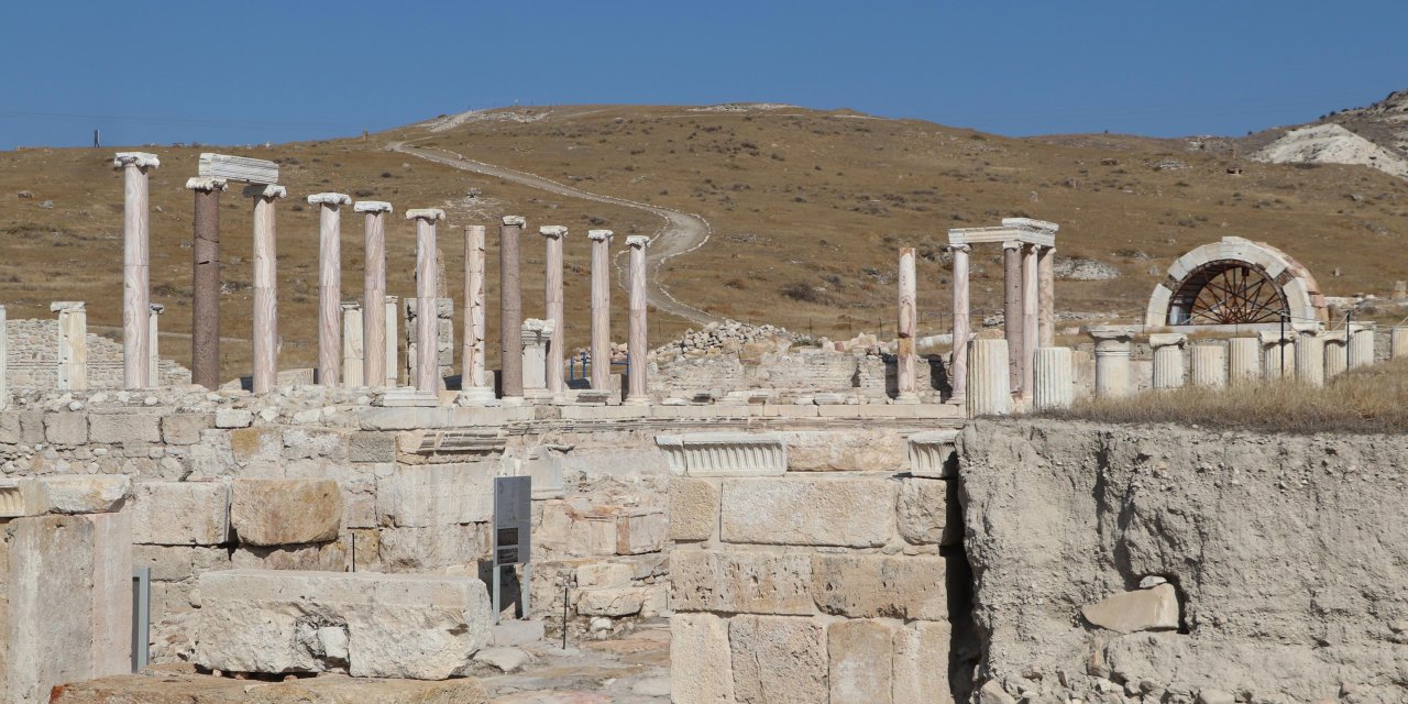 Tripolis Antik Kenti'nde, Kurtuluş Savaşı Döneminden Kalma Siper Bulundu