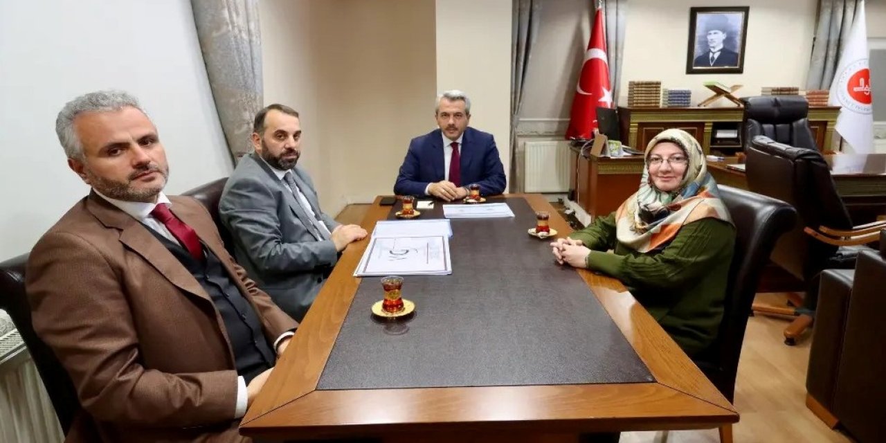 Vali Baydaş İl Müftülüğünden Brifing Aldı