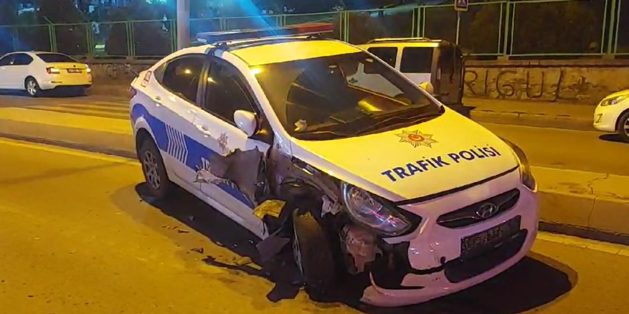 Maltepe'de Denetim Noktasındaki Polis Aracına Çarpıp Kaçan Hafriyat Kamyonu Şoförü Yakalandı