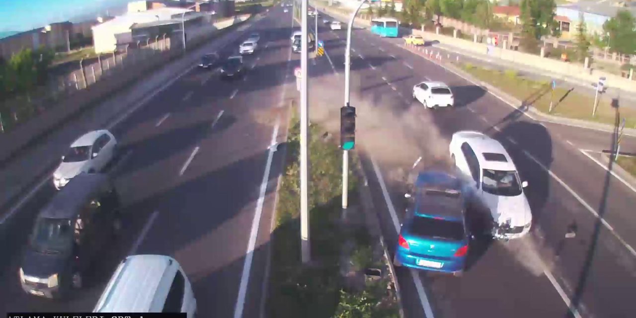 Makas Atarak 9 Kişinin Yaralanmasına Neden Olan Sürücüye ‘İyi Hal’ İndirimli Hapis Cezası