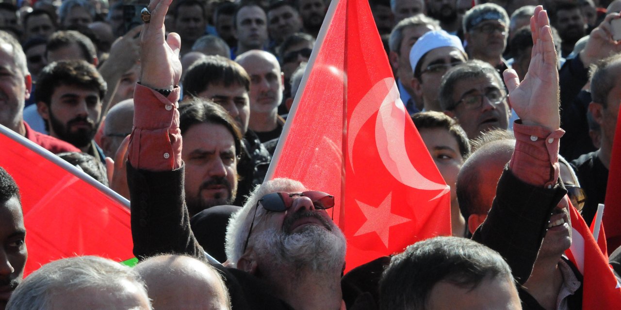 Kocaeli’de Binlerce Kişi Filistin İçin Yürüdü