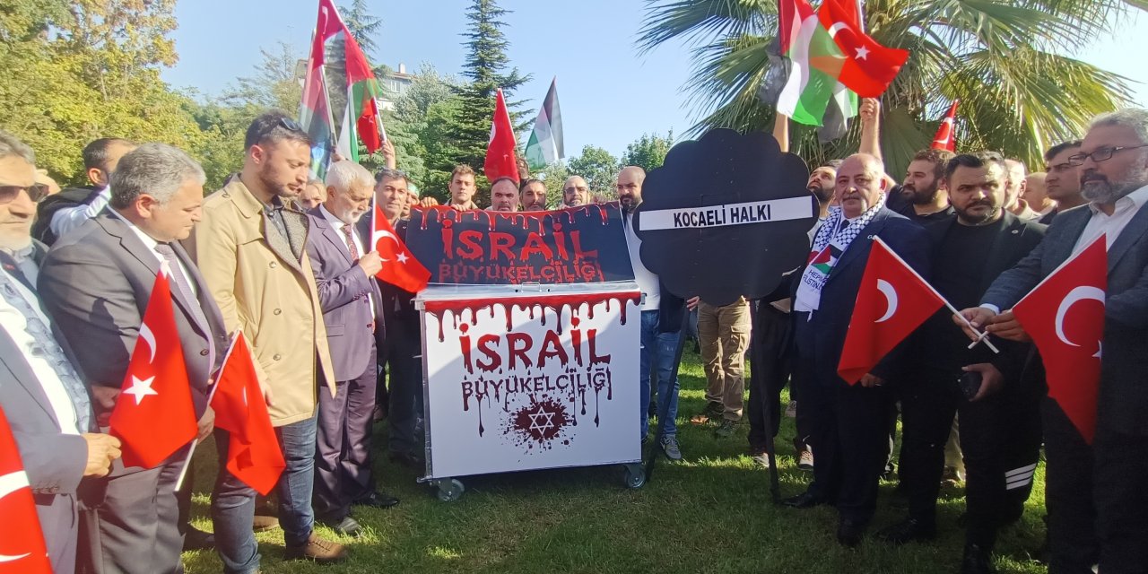 Kocaeli’de Binlerce Kişi Filistin İçin Yürüdü (2)