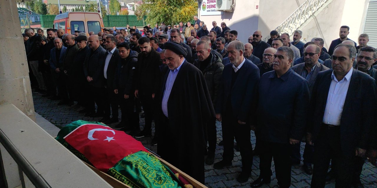 Kars Gazeteciler Cemiyeti Başkanı, Toprağa Verildi