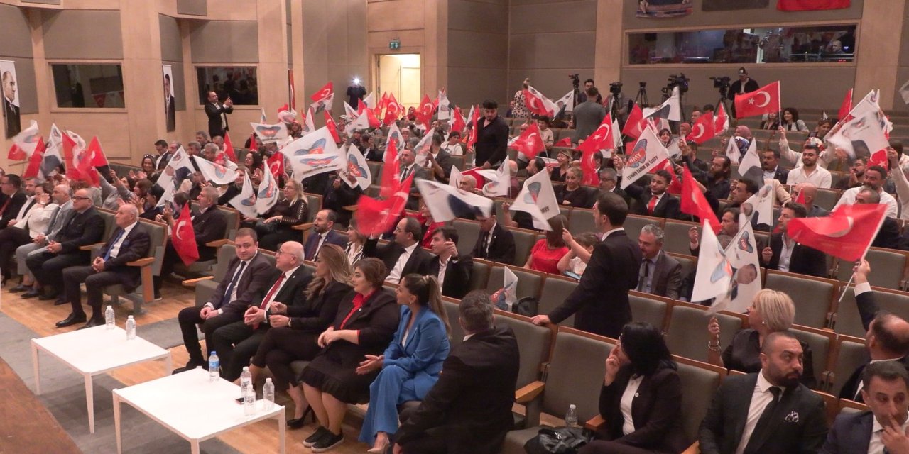 Yerli Ve Milli Parti’nin İstanbul İl Başkanlığı Açıldı