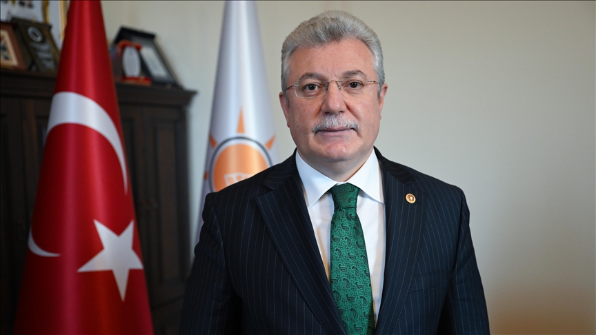 AK Parti Grup Başkanvekili Akbaşoğlu'ndan EYT yasası değerlendirmesi: Bu güzel sonuca hep beraber ulaştık