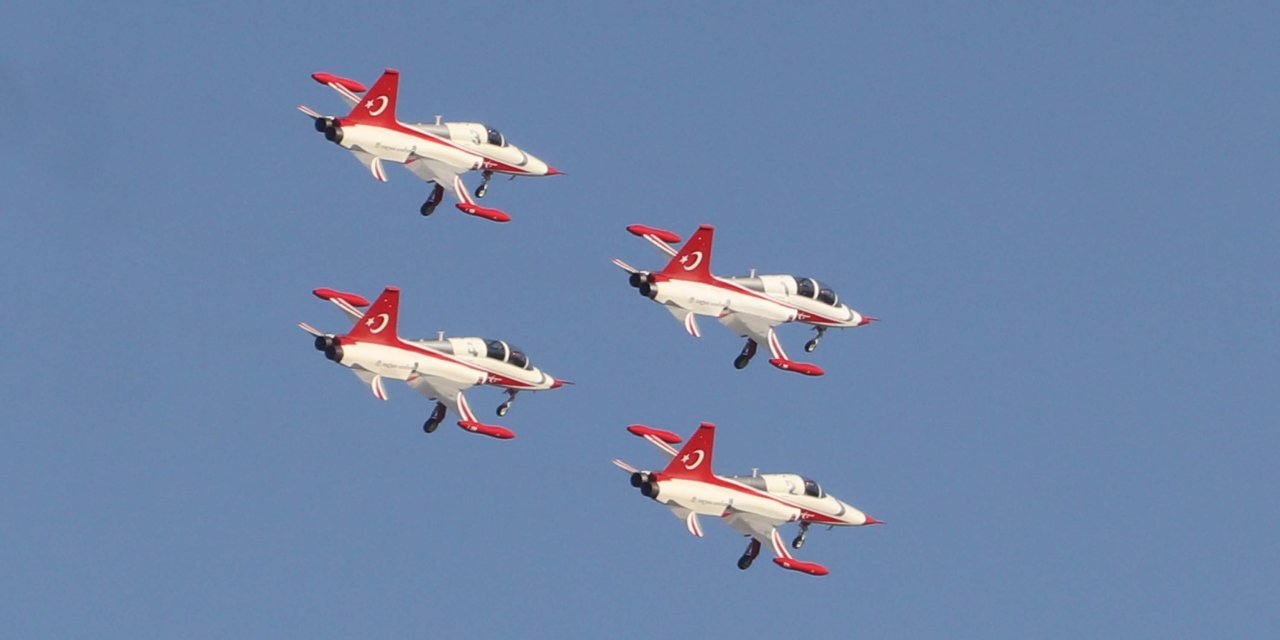 Cumhuriyetin 100'üncü Yılında Pamukkale'de Türk Yıldızları Gösterisi