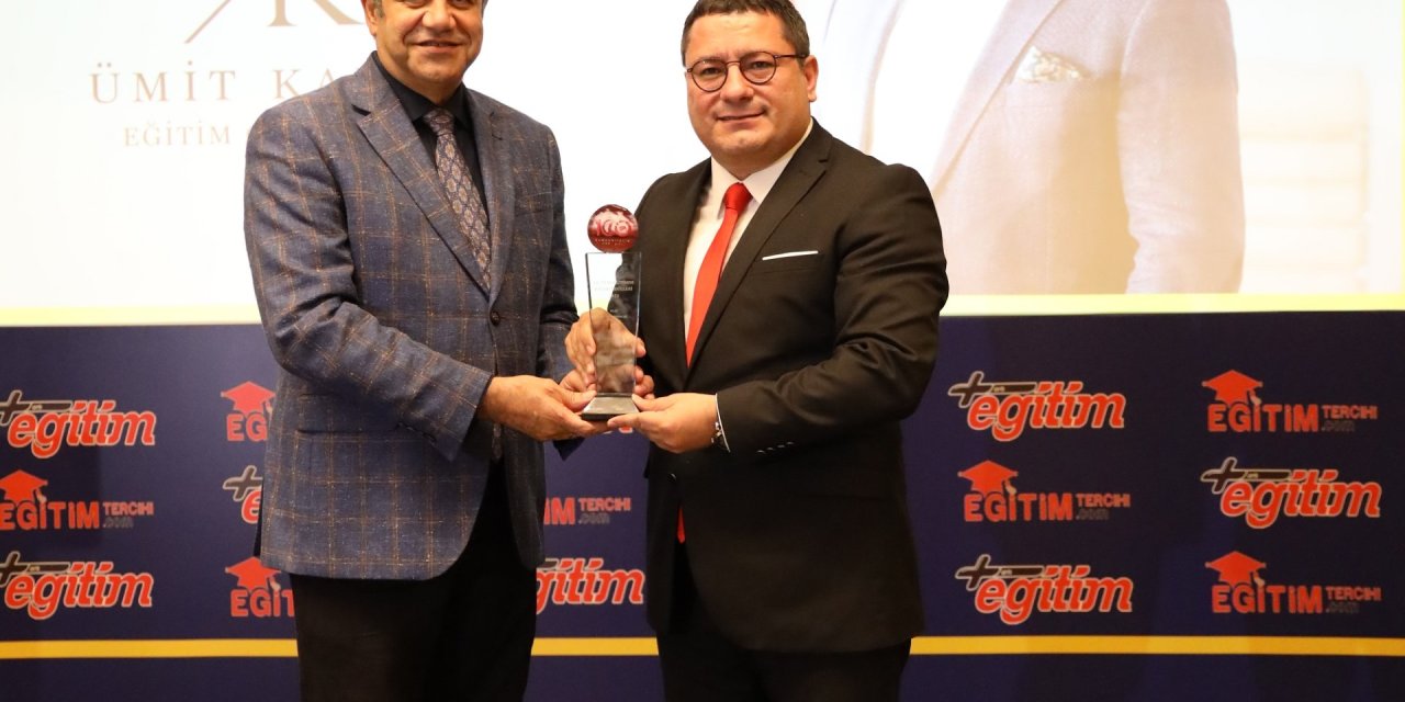 Mektebim Koleji Ve Ümit Kalko’ya Ödül