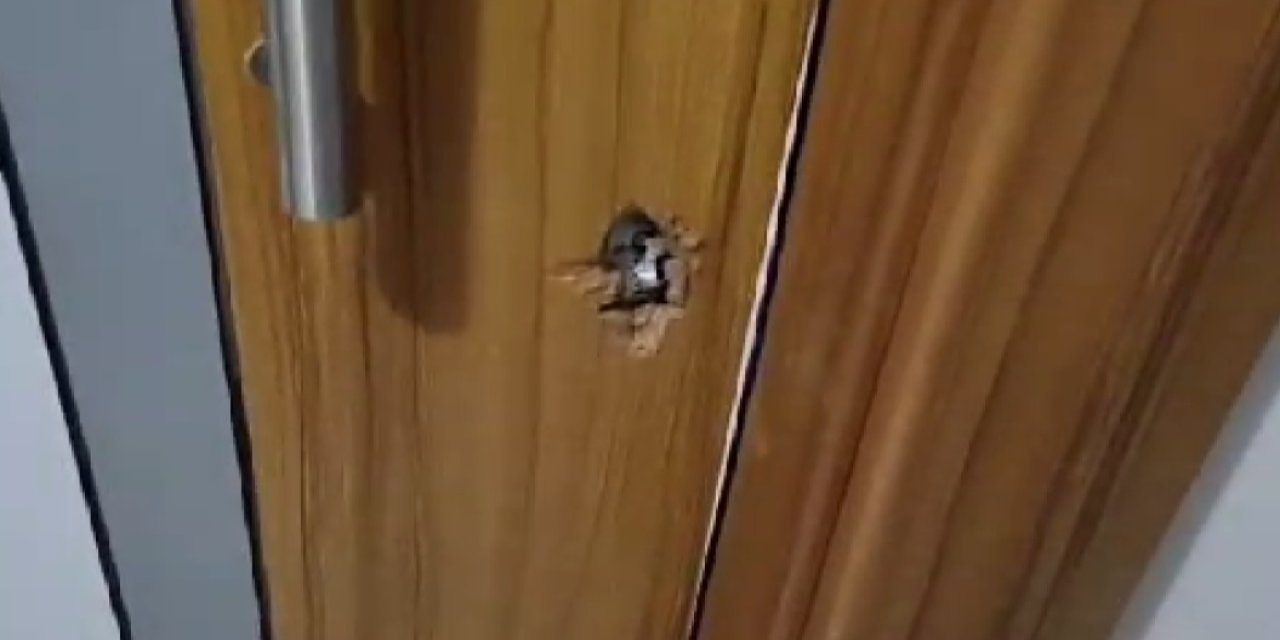 Polisli Çete, Sitedeki Daireleri Kapı Kilitlerini Kırarak Başkalarına Kiralayıp, Satmış