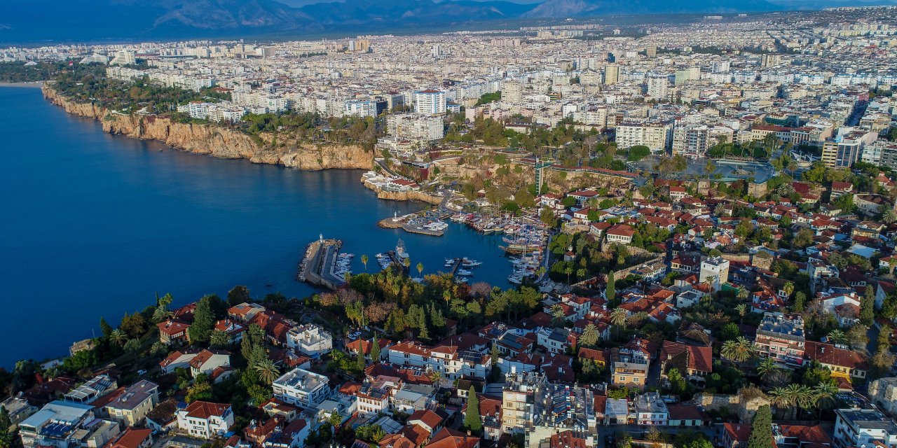 Antalya, Yabancı Yatırımcının Gözdesi