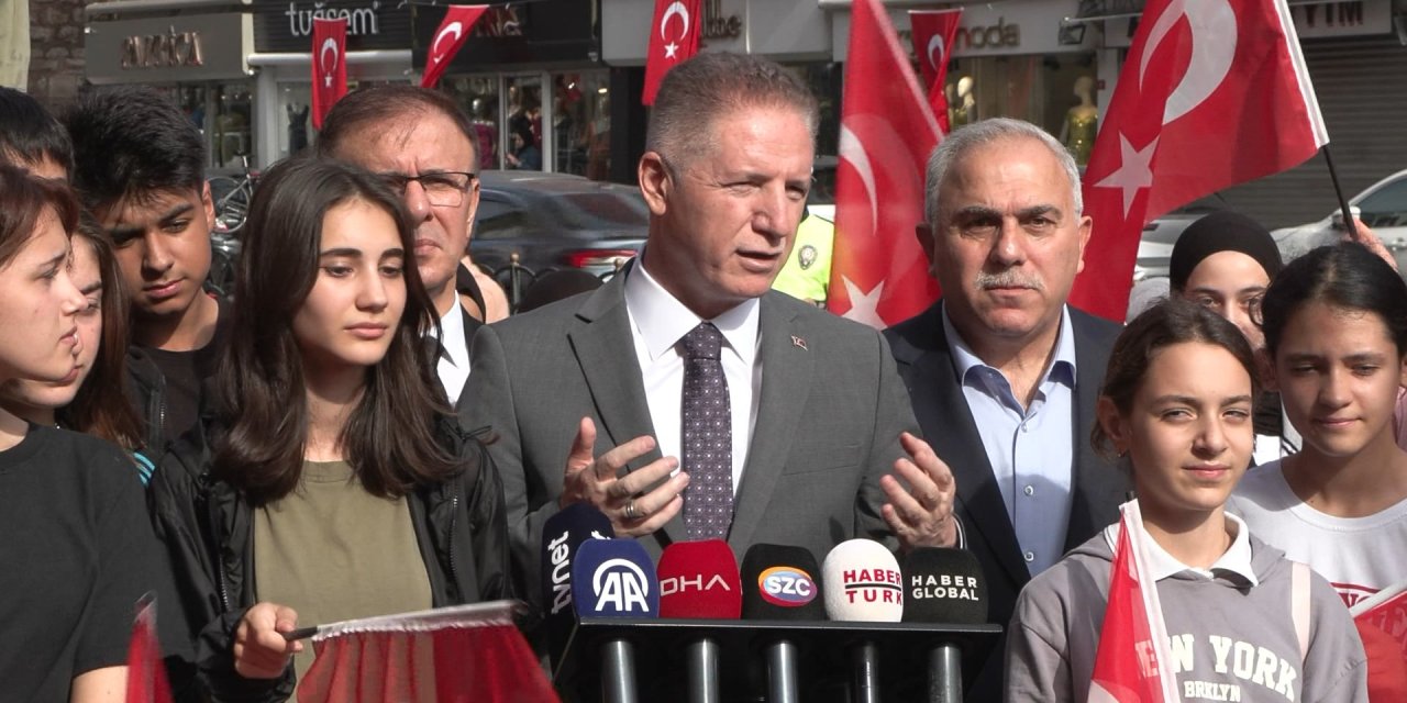 Vali Gül: Cumhuriyetimizin Doğum Gününde De Şehirlerimizi Süslememiz Gerekiyor