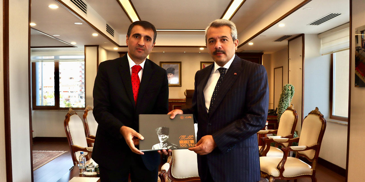 Rize Valisi Baydaş PTT'nin 183. Kuruluş Yıl Dönümünü Kutladı