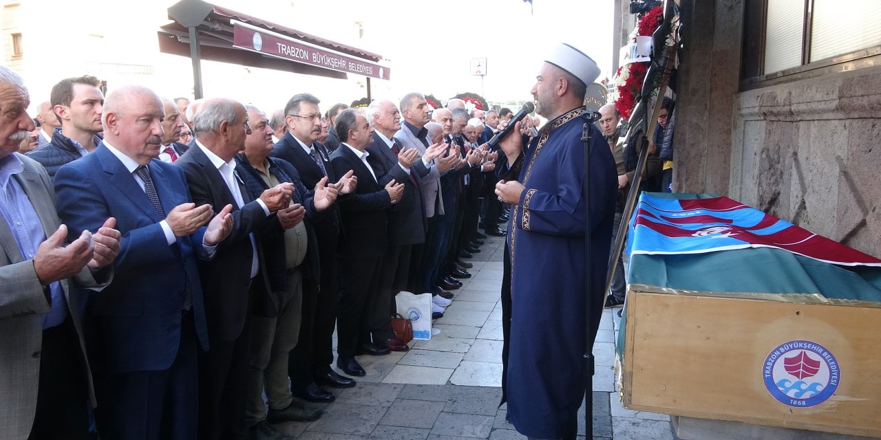 Trabzonspor Eski Asbaşkanı Nevzat Ergüney Son Yolculuğa Uğurlandı