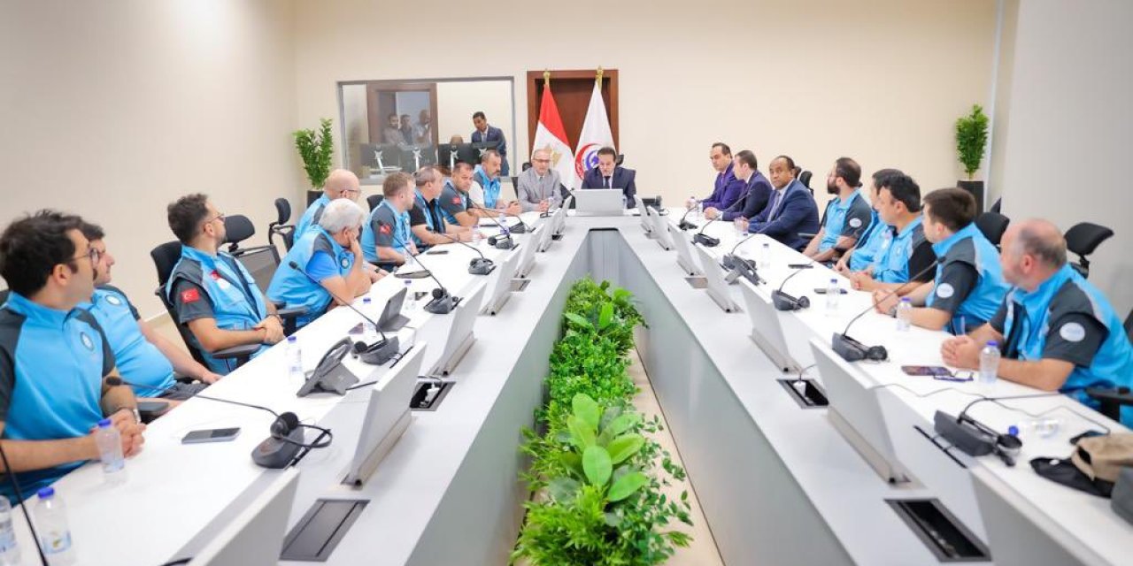 Bakan Koca: Mısır İle Gazze İçin Yapılacak İş Birliği İçin Bir Toplantı Gerçekleştirildi