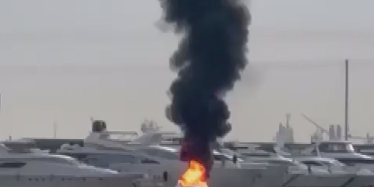 Ataköy'de Tekne Yangını -1