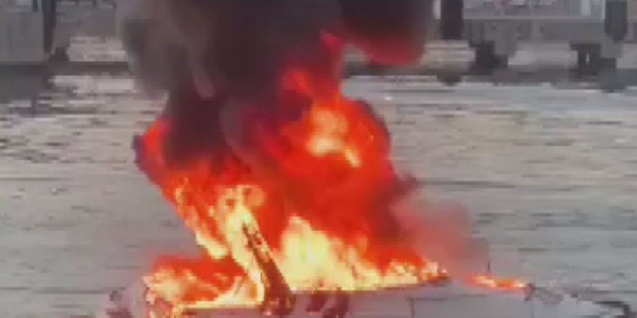 Ek Bilgi Ve Fotoğraflarla // Ataköy'de Yat Alev Alev Yandı: 1'i Ağır 4 Kişi Yaralandı