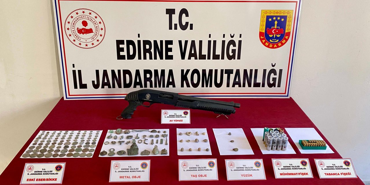 Edirne’de 178 Tarihi Obje Ele Geçirildi