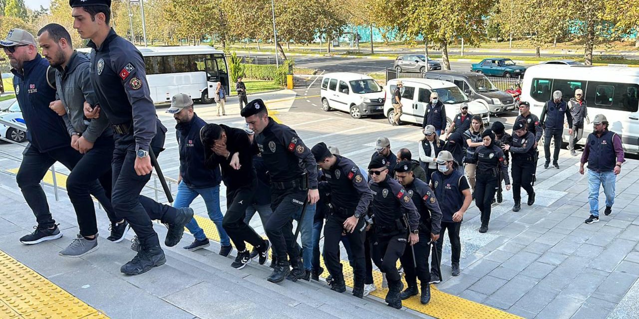 Tekirdağ Merkezli 4 İlde Pkk Operasyonunda 17 Şüpheliden 9'u Adliyede