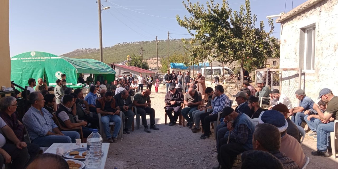 Hastane Otoparkında Eşi Tarafından Öldürülen Hemşire Toprağa Verildi (2)