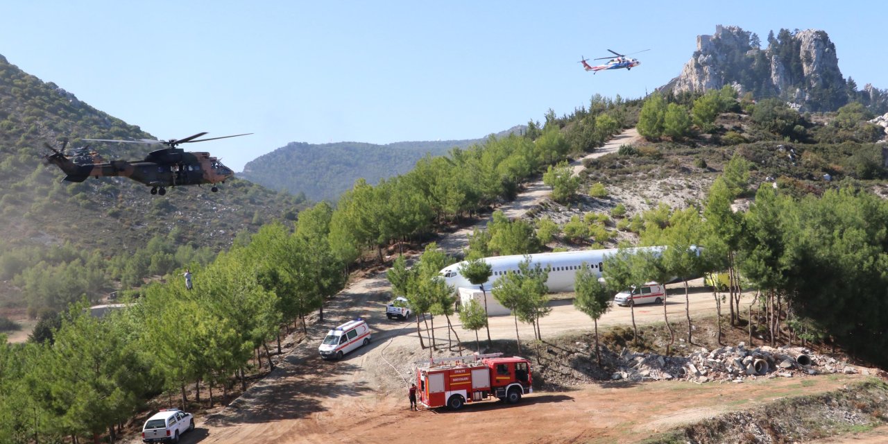 Türkiye Ve Kktc'den Nefes Kesen Tatbikat