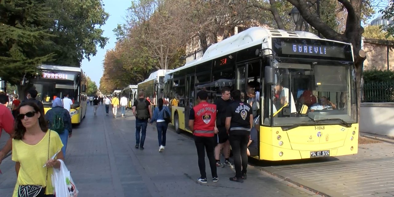 Bayern Münih Taraftarları Ali Sami Yen Spor Kompleksi'ne Gitti